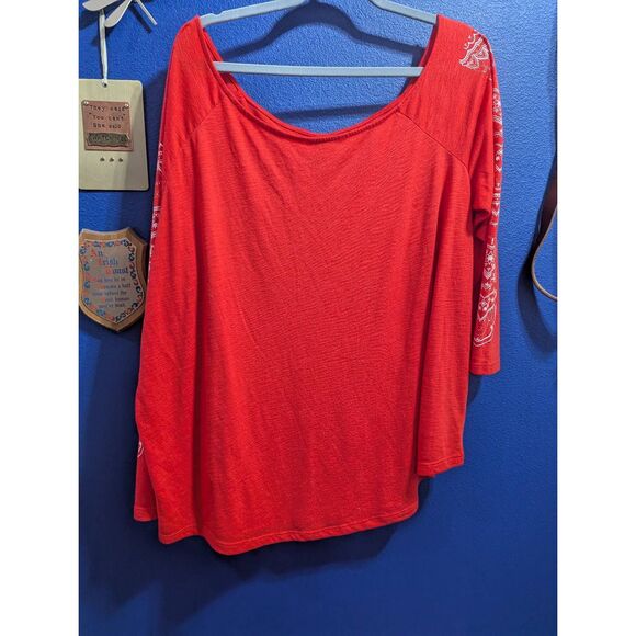 Sz 3 Torrid Off the Shoulder Top - Picture 3 of 6